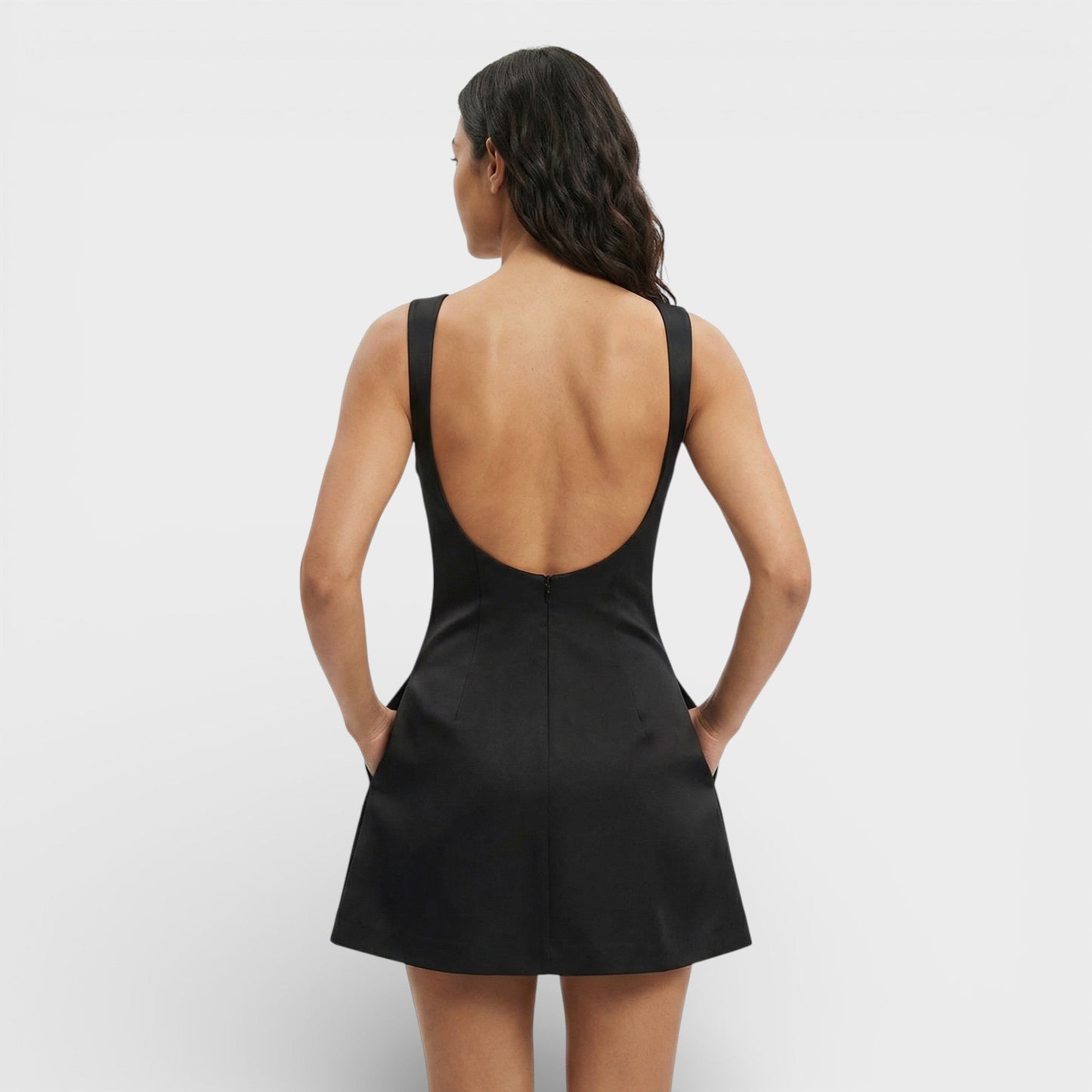 Lucía | Vestido mini línea A | Elegancia minimalista